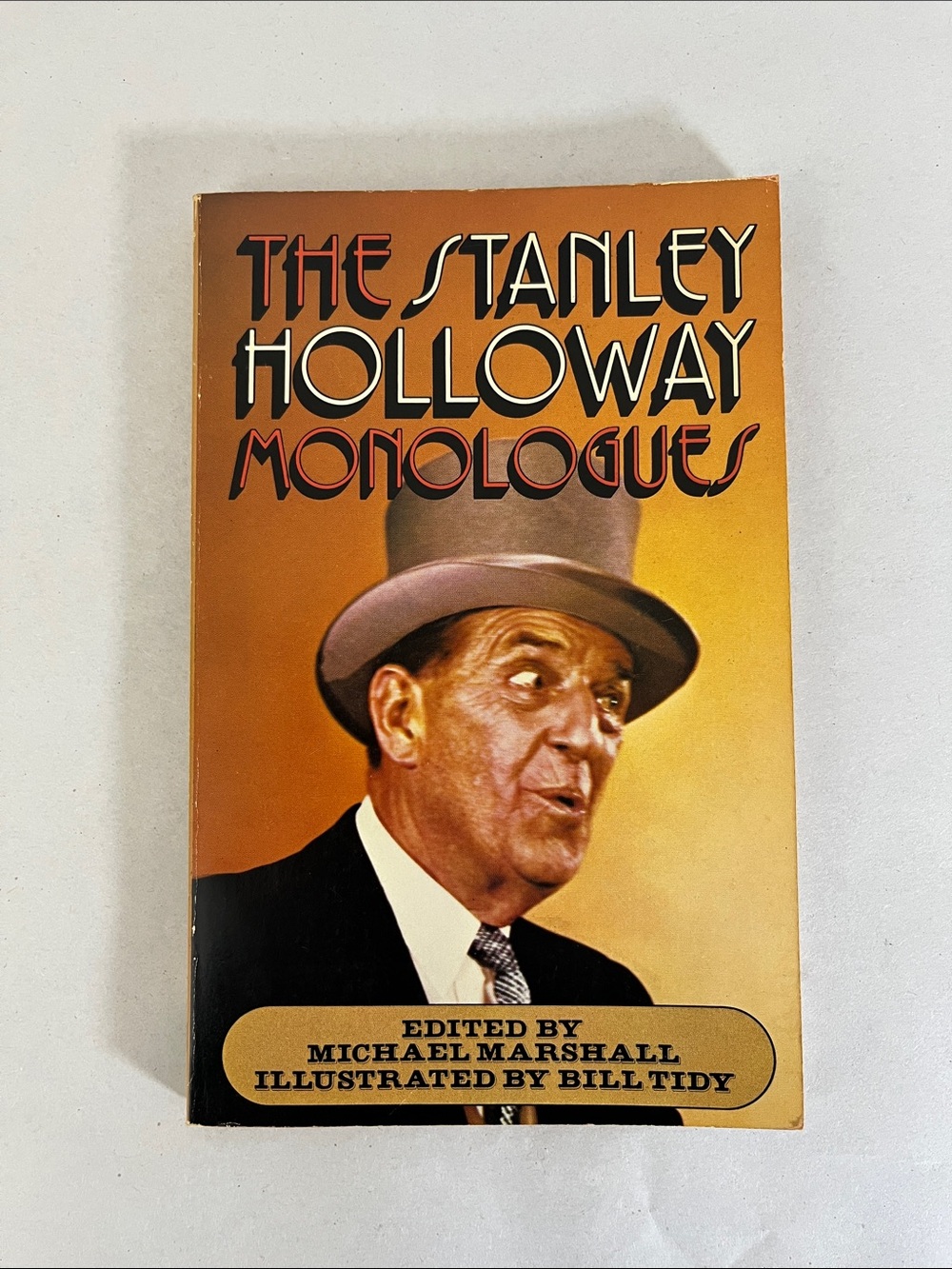 2/$10 Vintage 1983 The Stanley Holloway Monologues